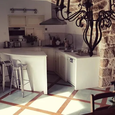 Villa Demeure Moyenâgeuse *