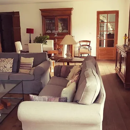 Demeure Moyenâgeuse Villa *